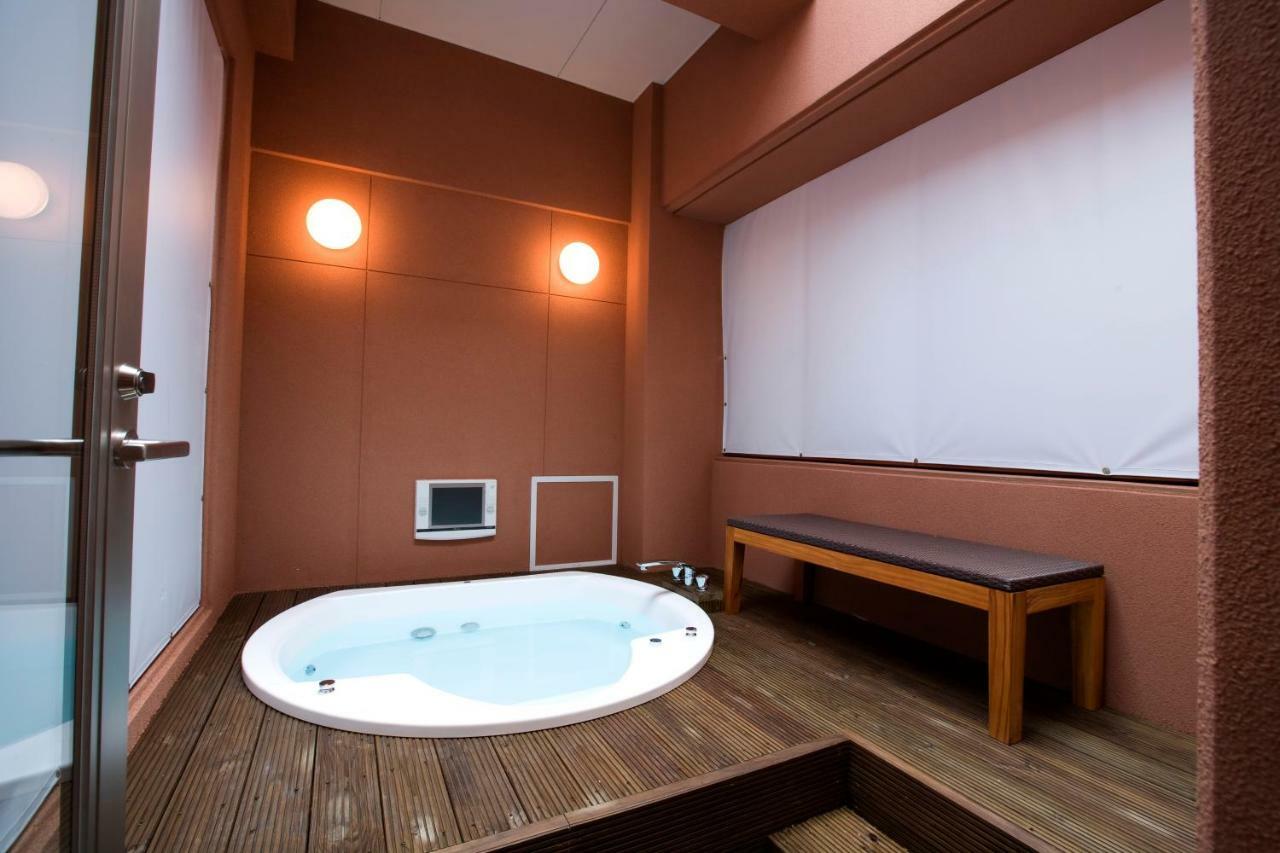 Hotel Bintang Pari Resort (Adults Only) Kóbe Kültér fotó